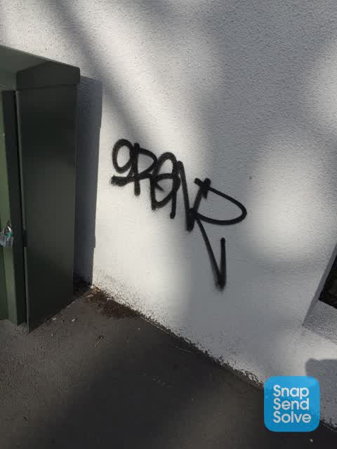 Graffiti, a report photo