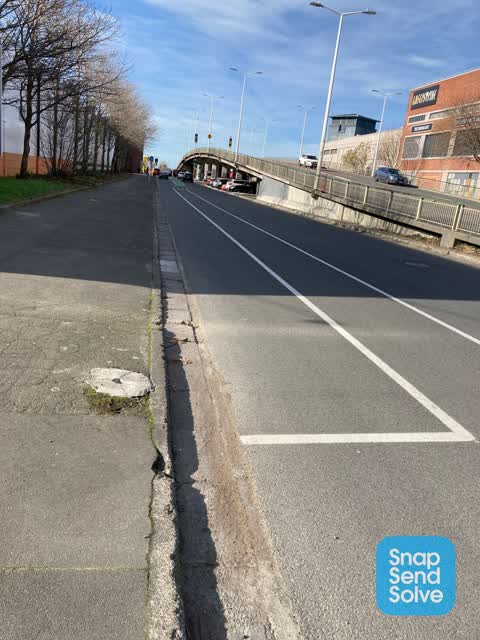 Roading/Streets, a report photo