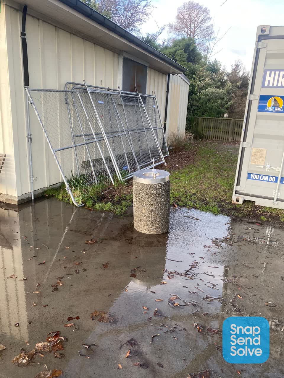 The photograph attached to this parks report
