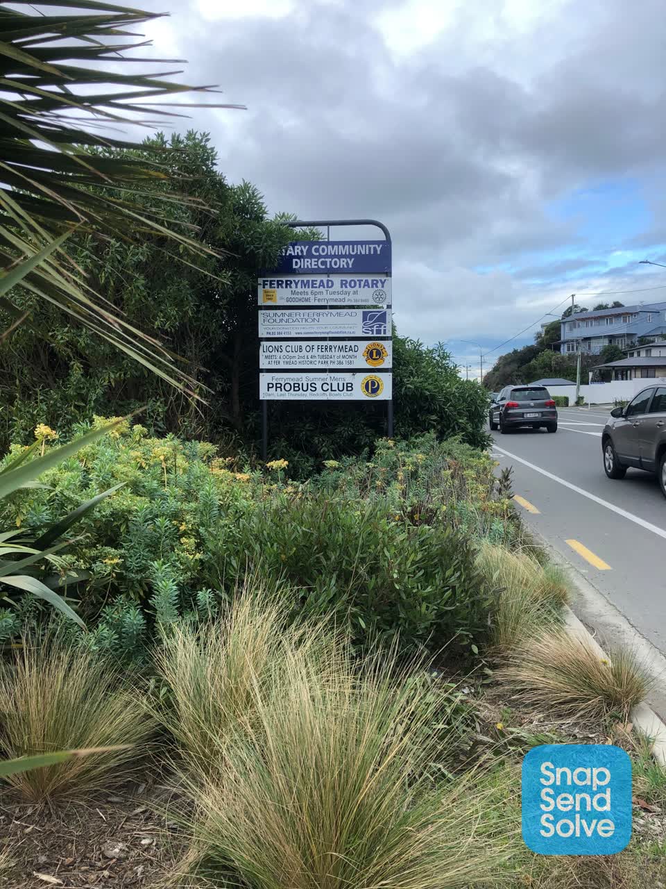 The photograph attached to this roading/streets report