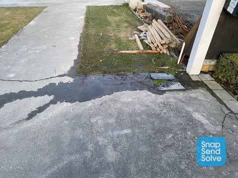 Water Leak, a report photo