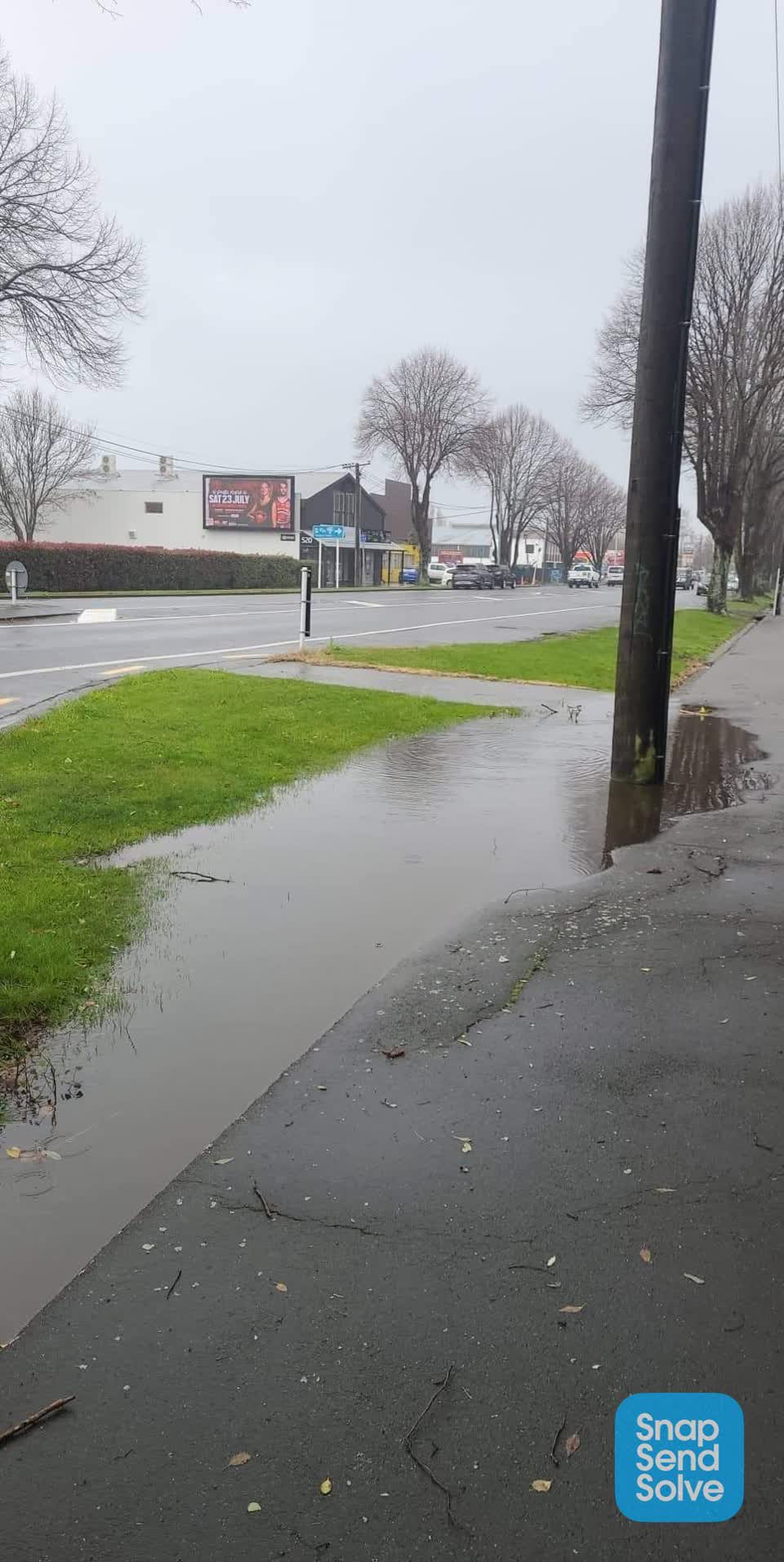 The photograph attached to this pavement - general report