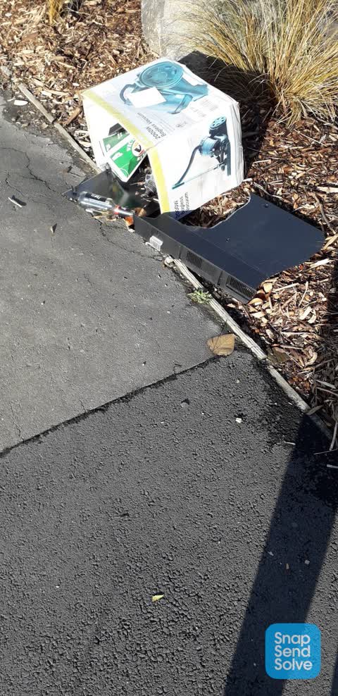 Dumped Rubbish, a report photo