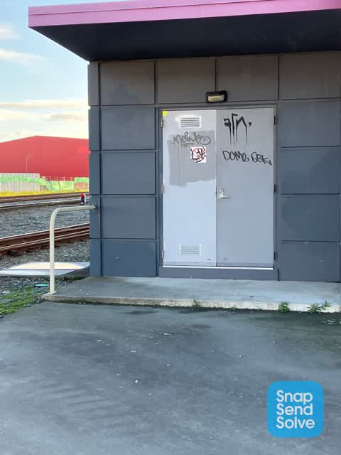Graffiti, a report photo