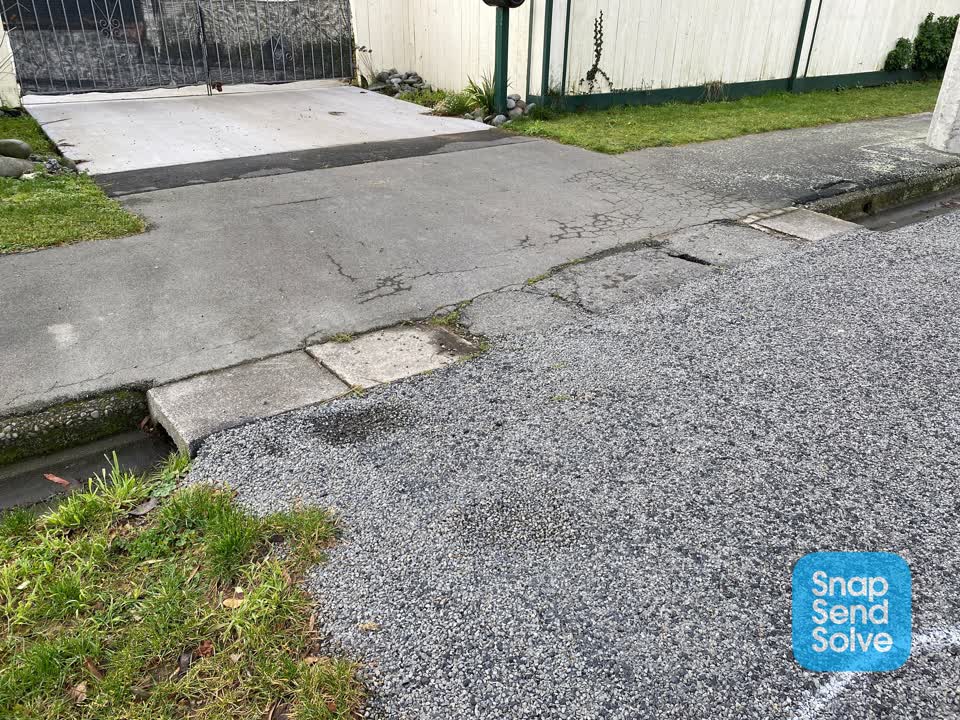 The photograph attached to this street gutters / storm water report