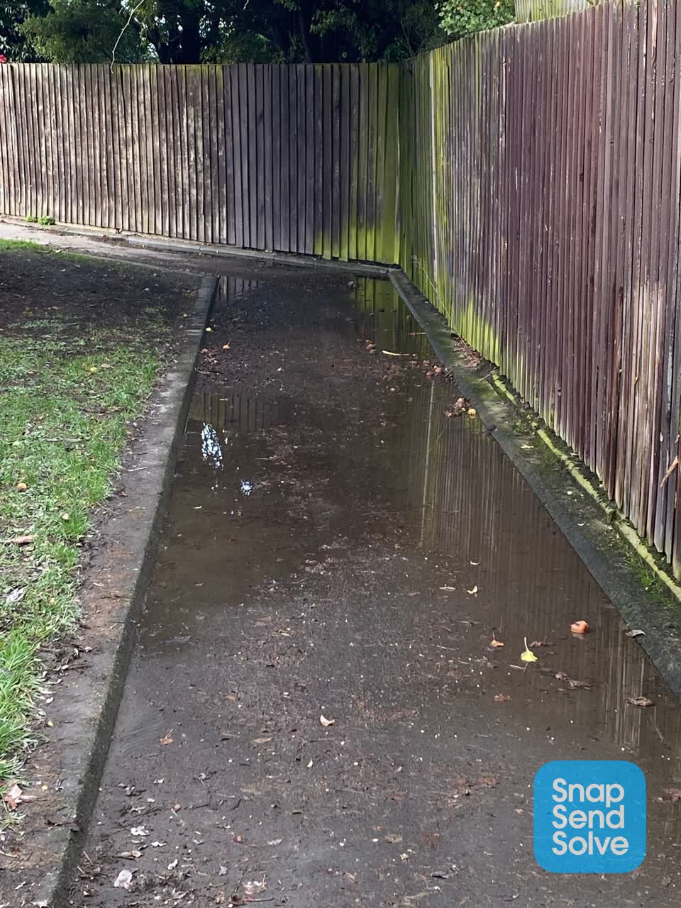 The photograph attached to this pavement - general report
