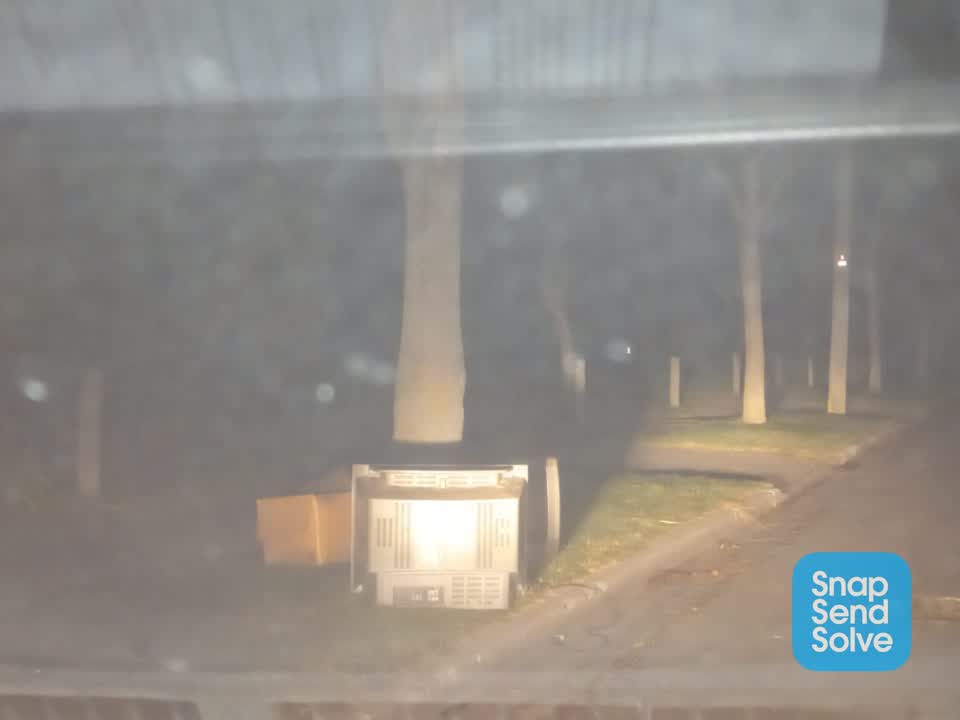 The photograph attached to this pollution - general report