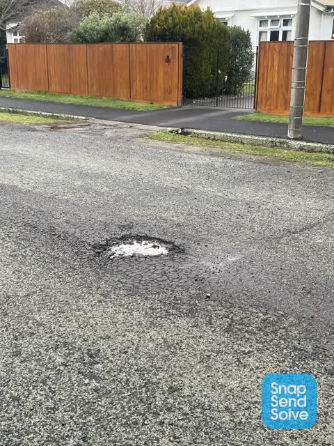 Damaged Road, a report photo