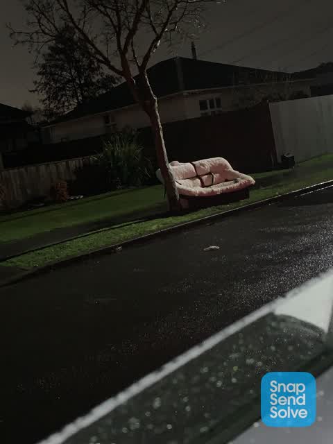 Dumped Rubbish, a report photo
