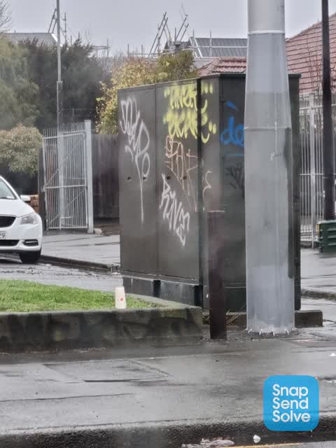 Graffiti, a report photo