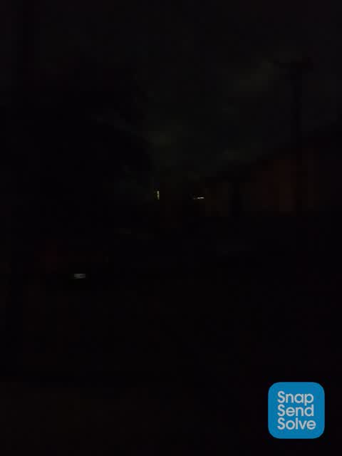 Street Light Outage, a report photo