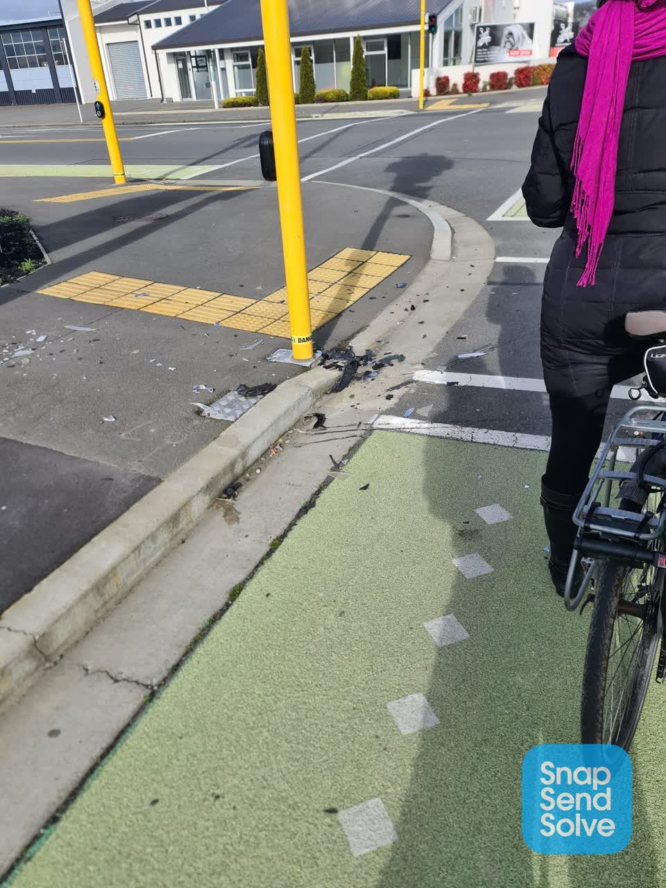 The photograph attached to this street cleaning report