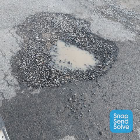 Damaged Road, a report photo