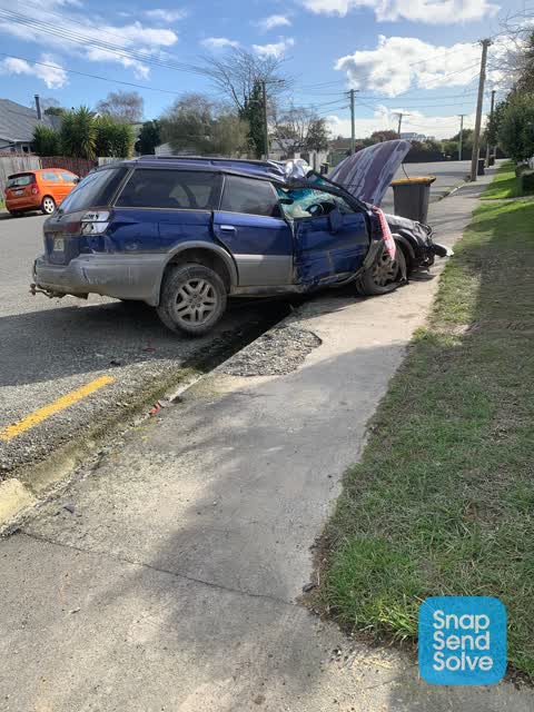 Abandoned Vehicle, a report photo
