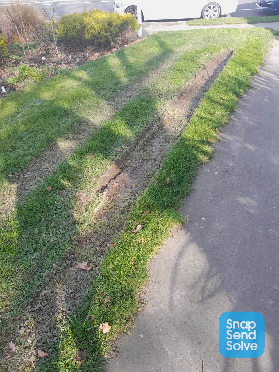 The photograph attached to this park - general request report