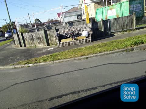 Dumped Rubbish, a report photo