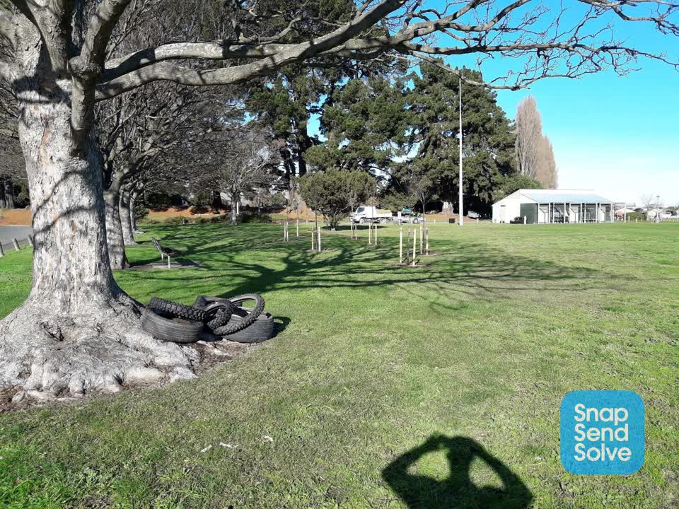 The photograph attached to this park - general request report
