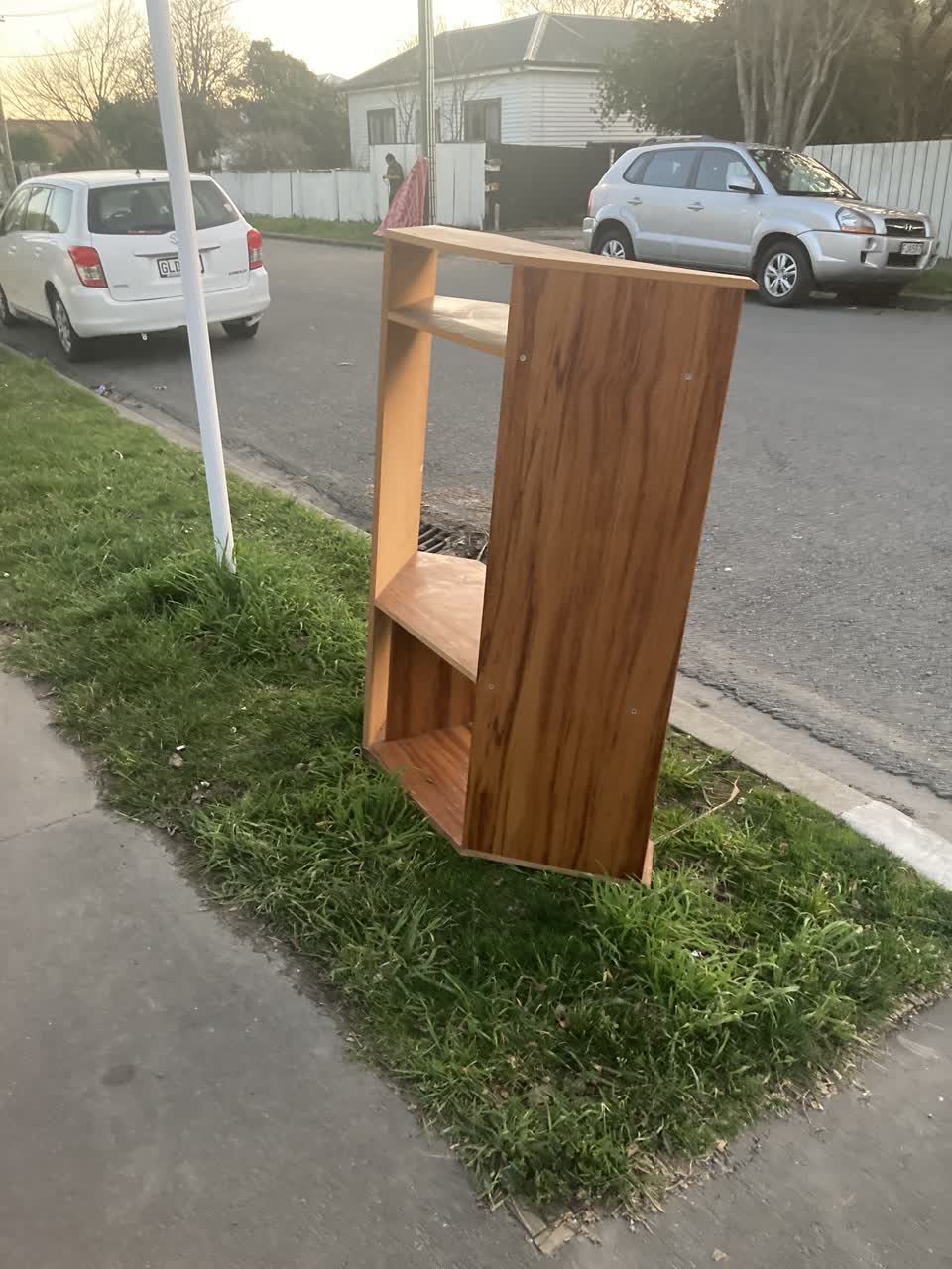 The photograph attached to this dumped rubbish report