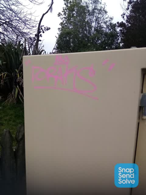 Graffiti, a report photo