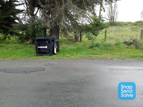 Dumped Rubbish, a report photo