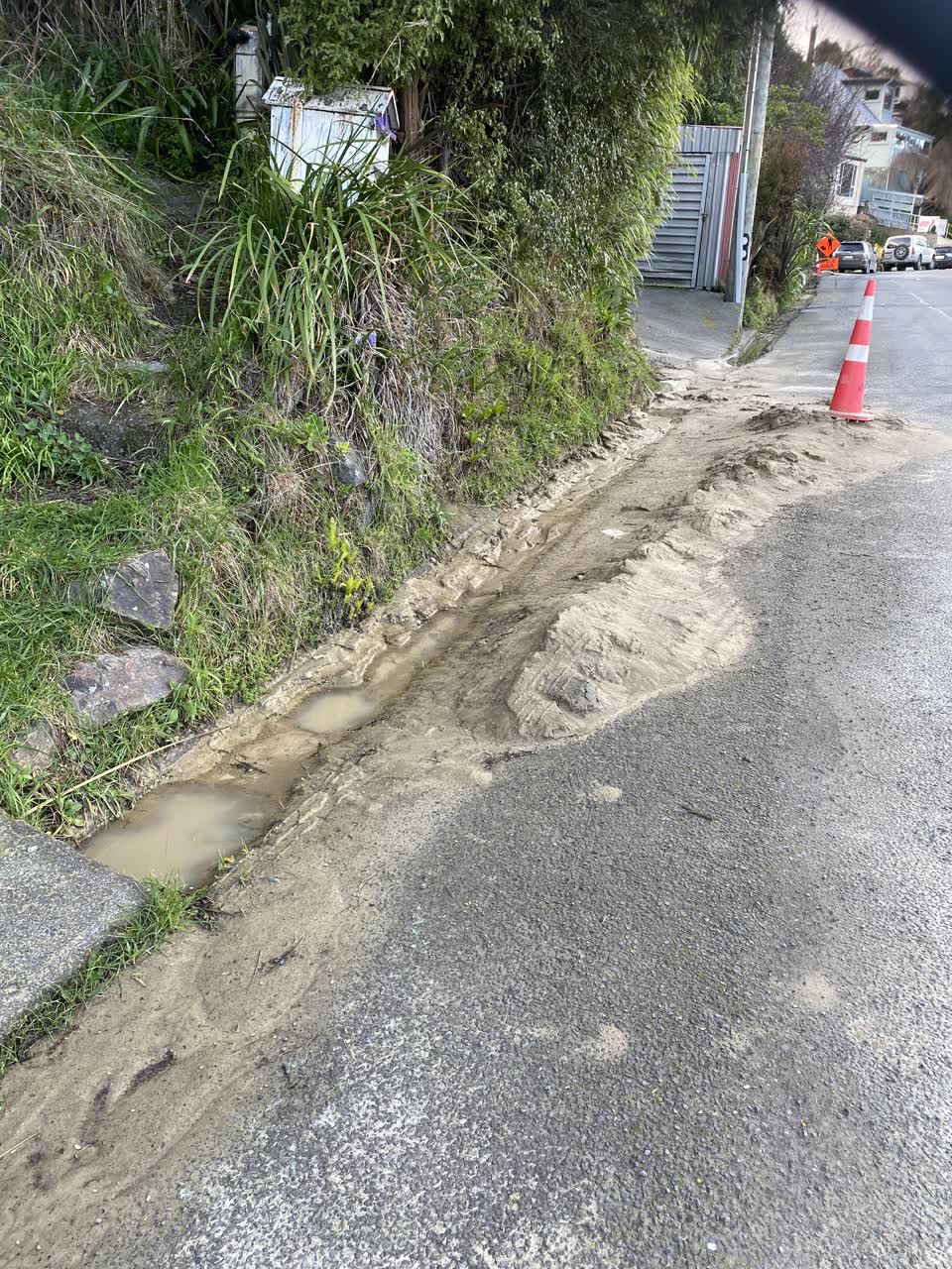 The photograph attached to this roads - general report