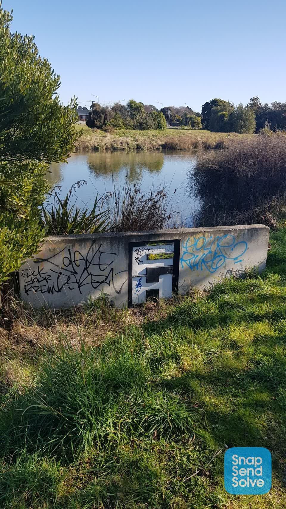 The photograph attached to this graffiti report
