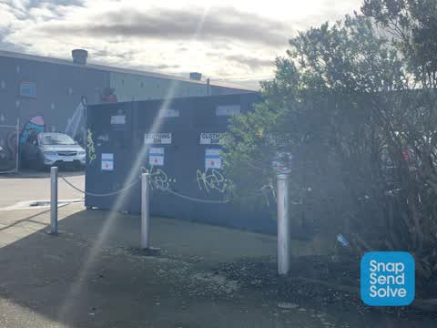 Graffiti — a report photo