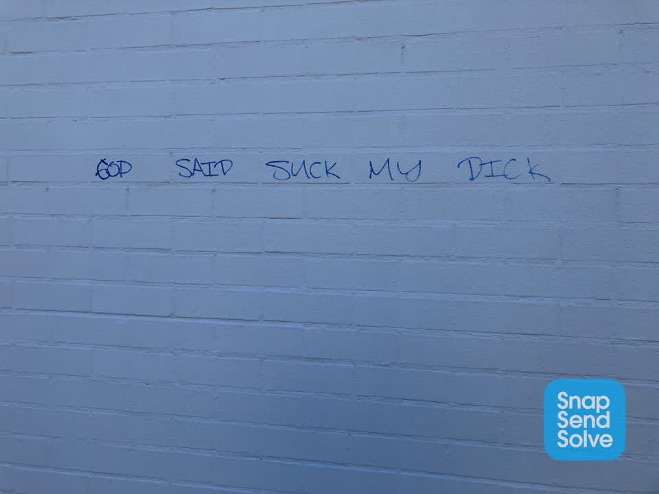 The photograph attached to this graffiti report