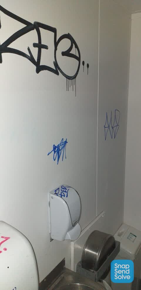 Graffiti — a report photo