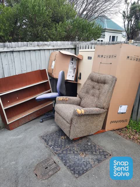 Dumped Rubbish, a report photo
