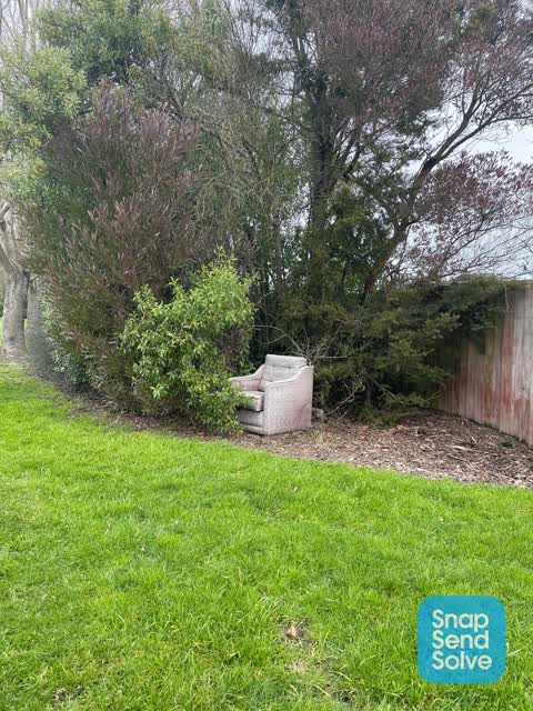 Dumped Rubbish, a report photo