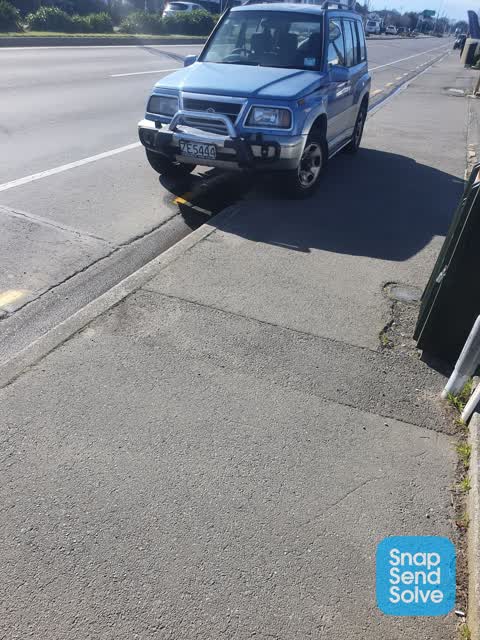 Hazard, vehicle, a report photo