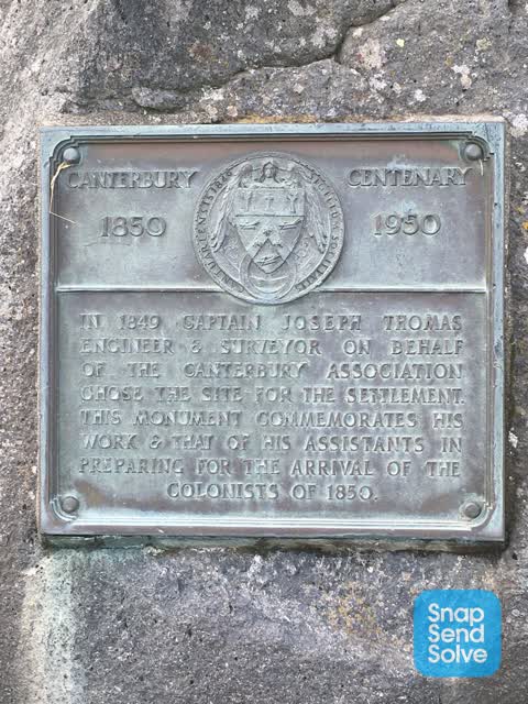 Pothole, a report photo