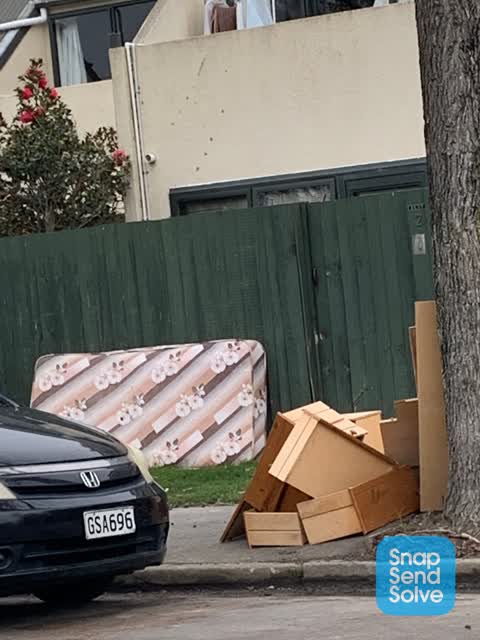 Dumped Rubbish, a report photo