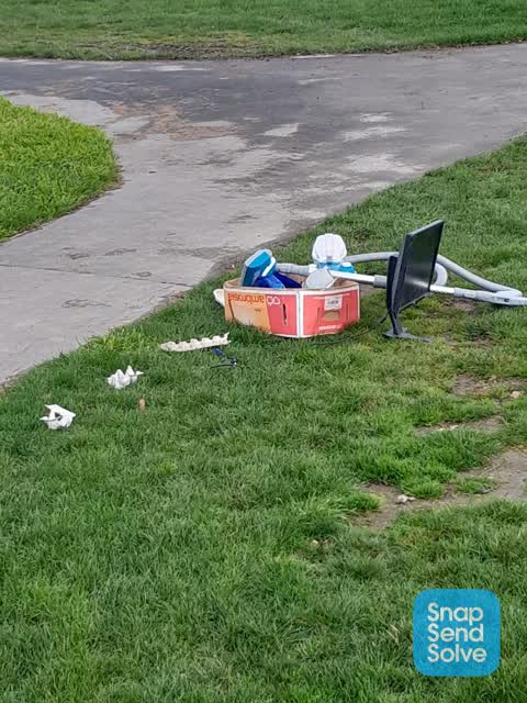Dumped Rubbish, a report photo
