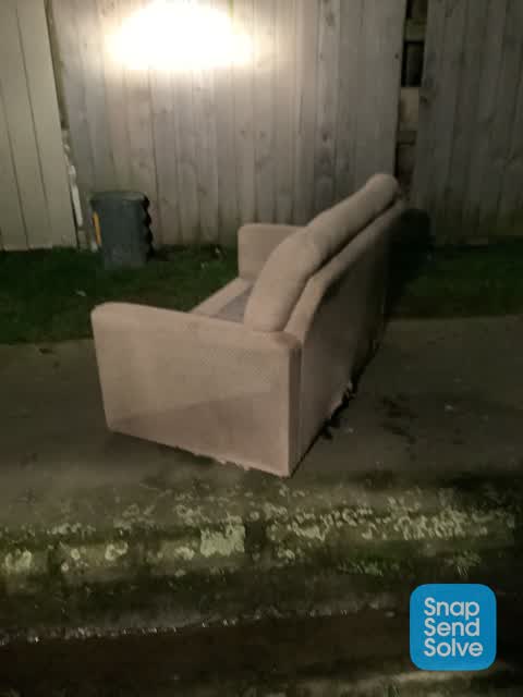 Dumped Rubbish, a report photo