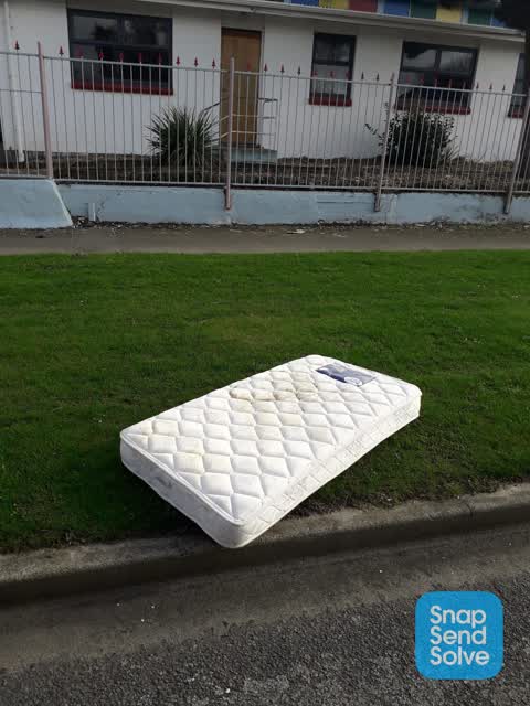 Dumped Rubbish — a report photo