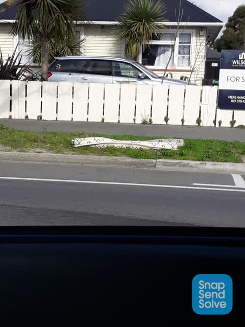 Dumped Rubbish, a report photo