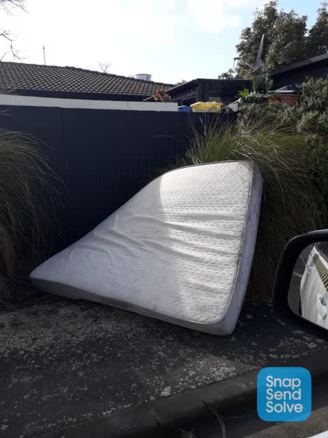 Dumped Rubbish, a report photo