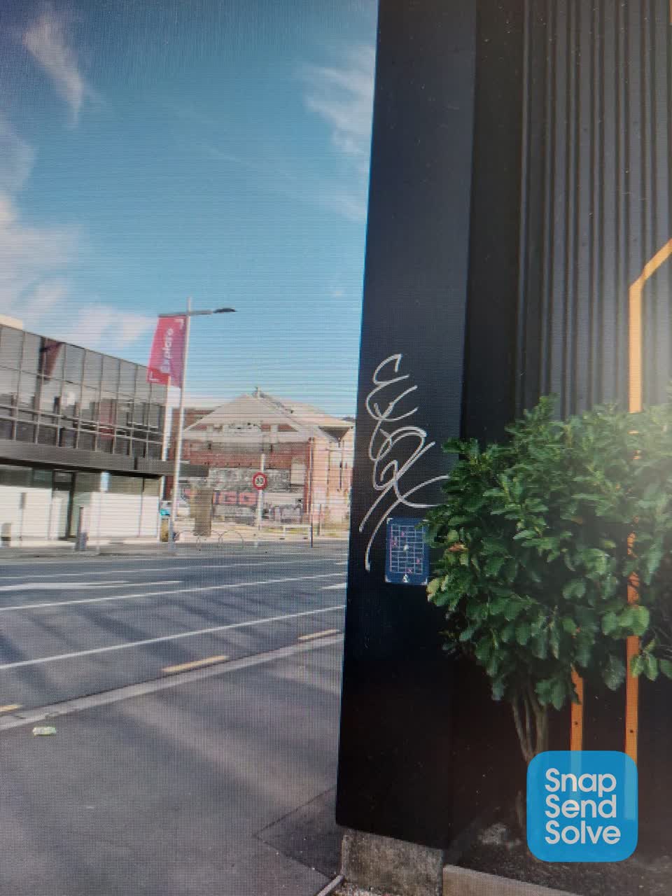 The photograph attached to this graffiti report