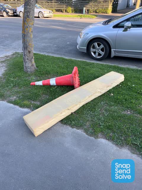 Dumped Rubbish, a report photo