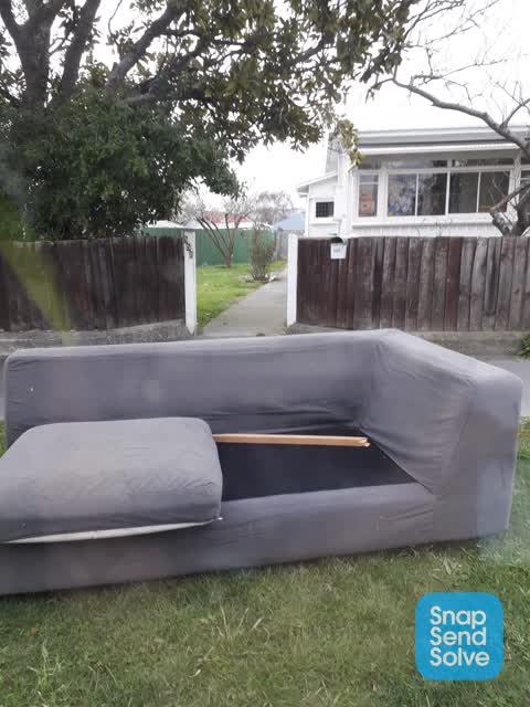 Dumped Rubbish, a report photo