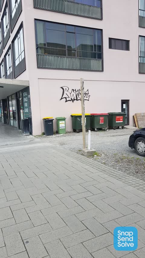 Graffiti, a report photo