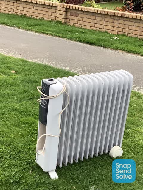 Dumped Rubbish, a report photo