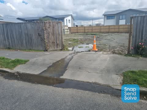 Water Leak, a report photo