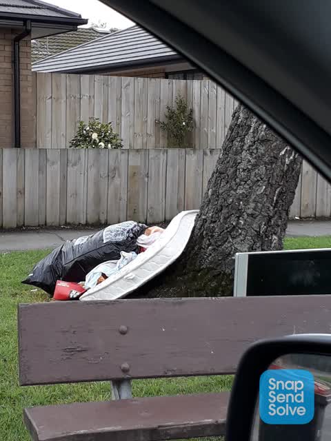 Dumped Rubbish, a report photo