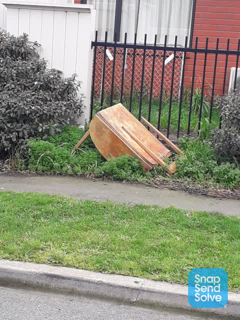Dumped Rubbish, a report photo