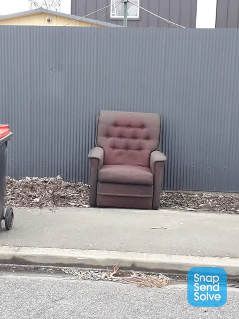 Dumped Rubbish, a report photo