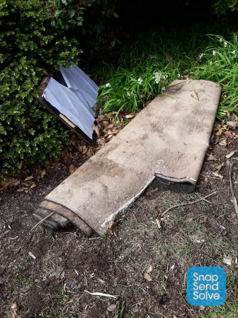 Dumped Rubbish, a report photo
