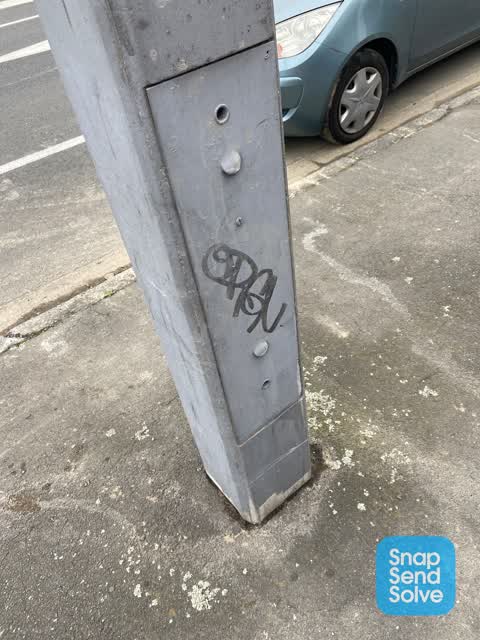 Graffiti, a report photo